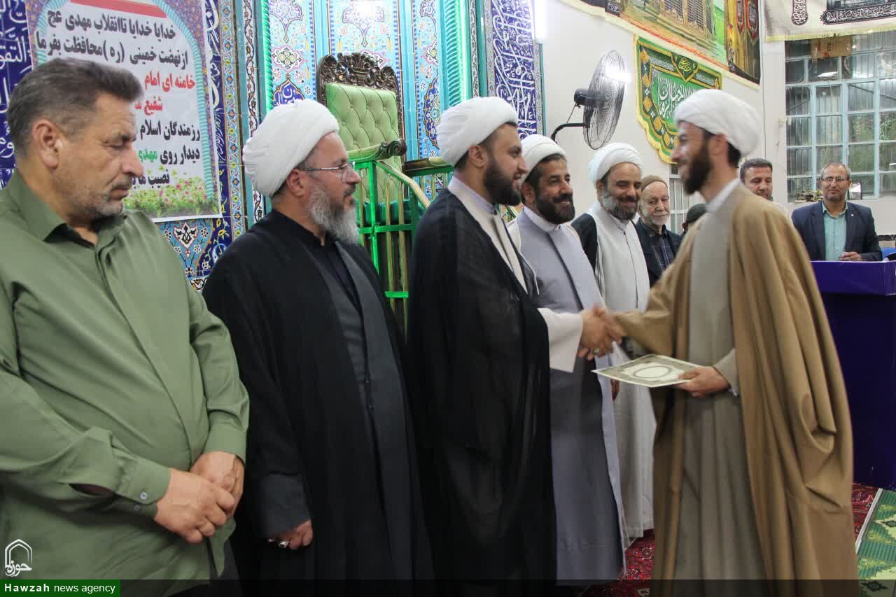 آیین تکریم و معارفه روحانی روستای حسین‌آباد شاملو برگزار شد+تصاویر