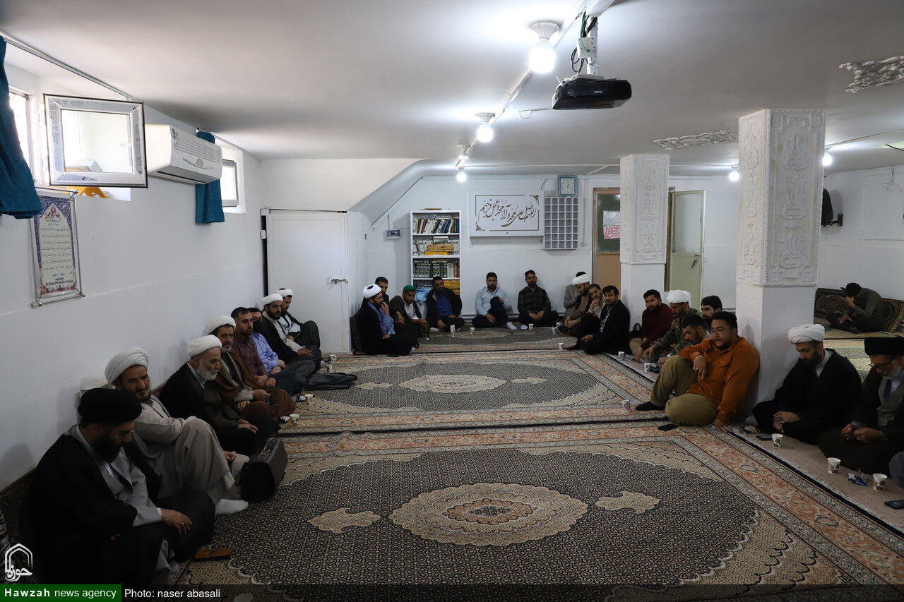 تصاویر/ نشست مبلغین هجرت و امین شهرستان بیجار با حضور مدیر حوزه علمیه کردستان