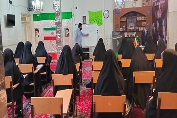 برگزاری کارگاه هویت و رسالت طلبگی در کرمانشاه+عکس
