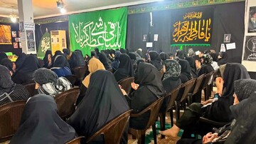 تصاویر/ برگزاری جلسه تفسیر قرآن در هیئت صاحب الزمان (عج)