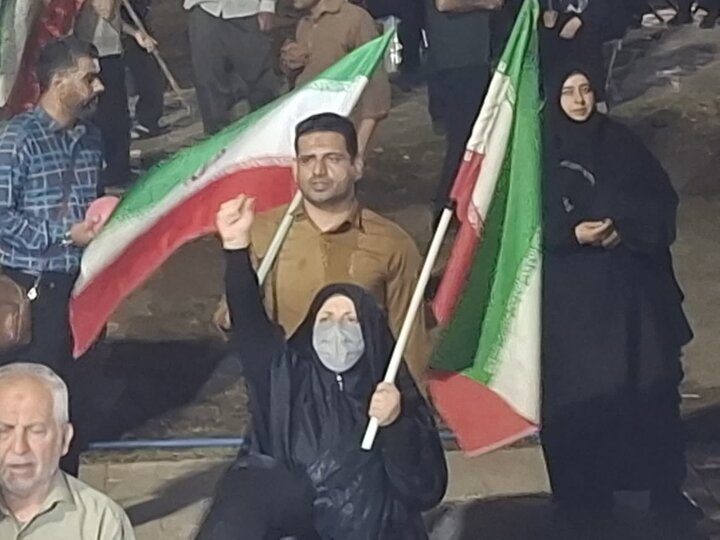 تصاویر/ نود و دومین شب حماسه حضور کاشانی ها در میدان امام خامنه ای (ره)