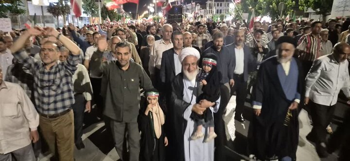 تصاویر / حضور مردم شهرستان آبیک در شب نود ودوم