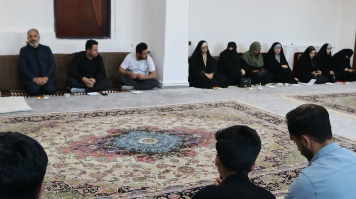 تصاویر/ جلسه هماهنگی برنامه های عید غدیر در شاهین دژ