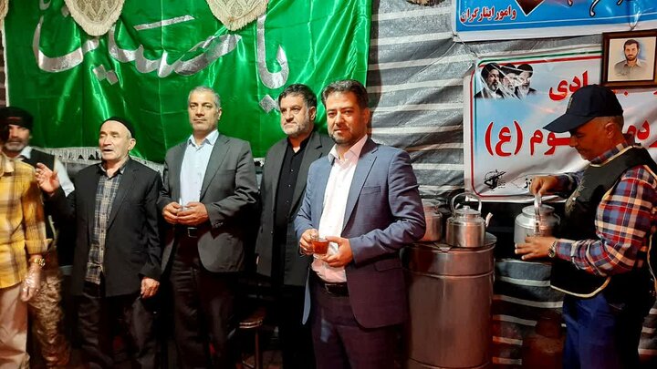 تصاویر / میدان اصلی شاهین دژ غرق در فریادهای مرگ بر آمریکا و اسرائیل