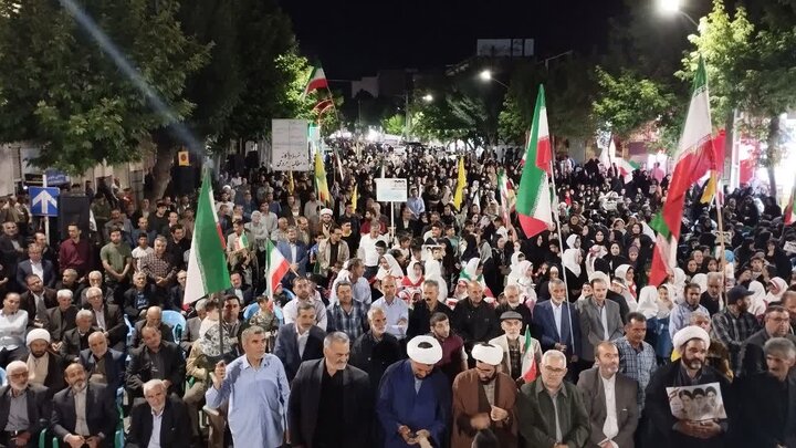 تصاویر/  نود و دومین شب حضور خاموش‌نشدنی مردم شهرستان میاندوآب در دفاع از انقلاب