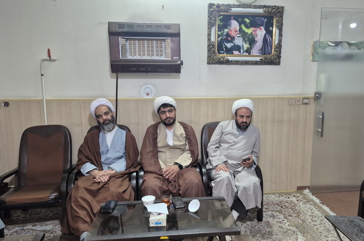 تصاویر/ کارگروه علمی تربیتی قرآن مدارس علمیه کاشان