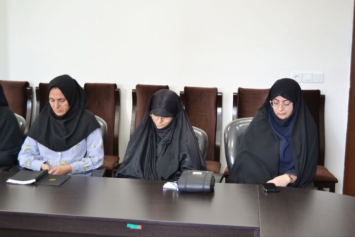 تصاویر/ نشست تبیینی «جایگاه مهدویت در نظام تعلیم و تربیت» در عباس‌آباد