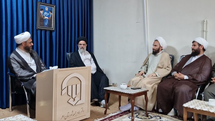 تصاویر / دیدار مدیرکل تبلیغات اسلامی استان آذربایجان شرقی با امام جمعه شهرستان اهر