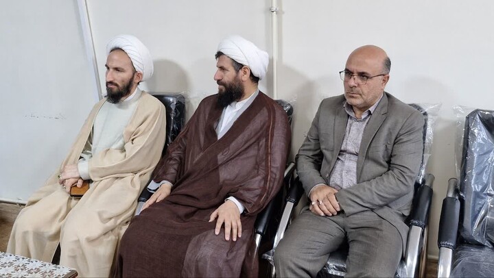 تصاویر / دیدار مدیرکل تبلیغات اسلامی استان آذربایجان شرقی با امام جمعه شهرستان اهر