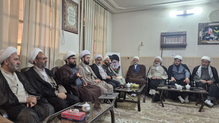 تصاویر/ نشست مدیران مدارس علمیه منطقه کاشان