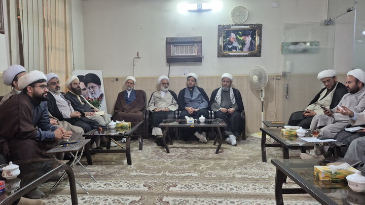 تصاویر/ نشست مدیران مدارس علمیه منطقه کاشان