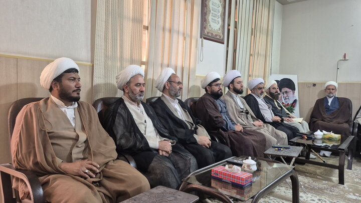 تصاویر/ نشست مدیران مدارس علمیه منطقه کاشان
