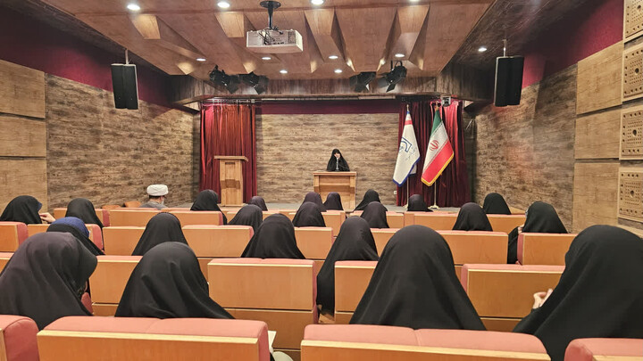 میزبانی دانشگاه باقرالعلوم(ع) از دانش‌آموزان دبیرستان هدی