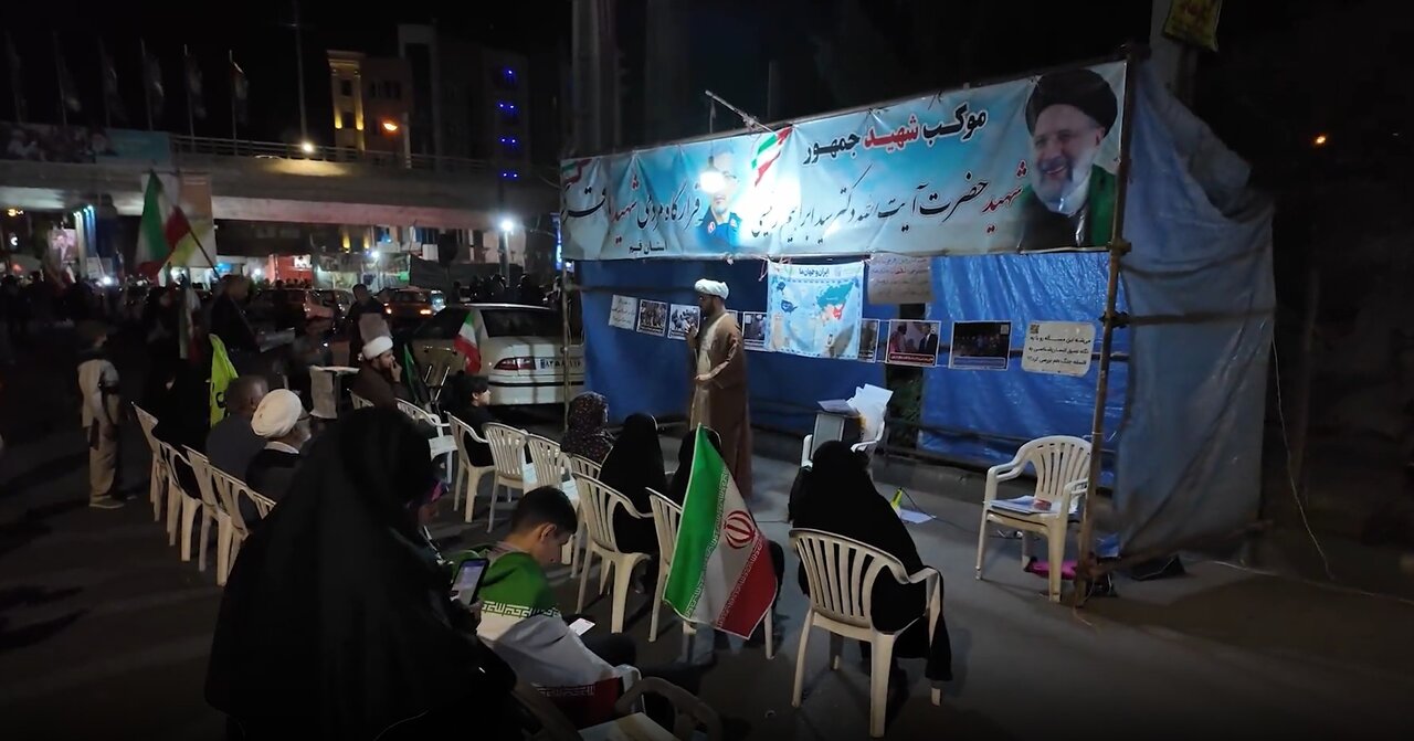 فیلم | جهاد تبیین طلاب در اجتماعات شبانه
