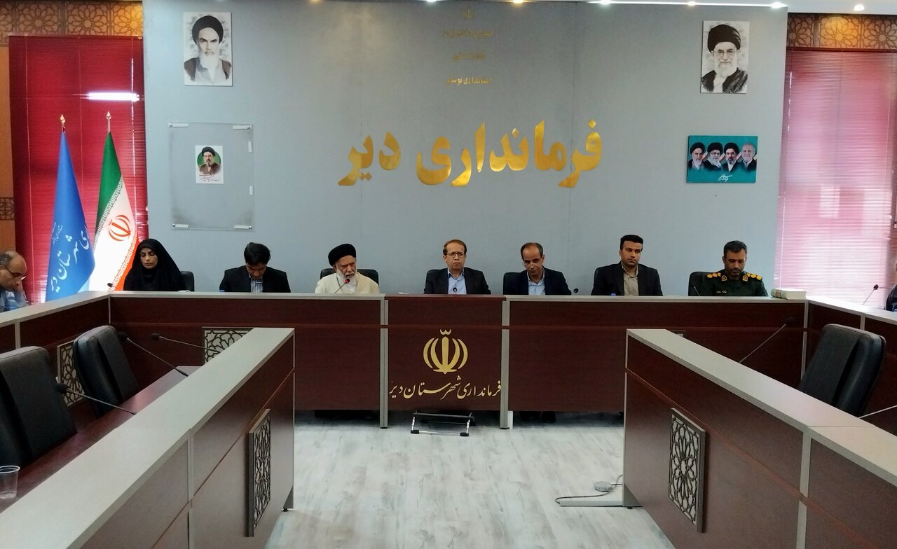 بزرگداشت امام خمینی(ره) پاسداشت یک مکتب الهی و انقلابی است