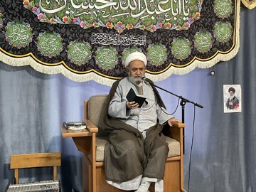 زی طلبگی نماد پیوند دانش و معنویت است/ لباس روحانیت، ردای خدمت به مکتب اهل بیت(ع) است