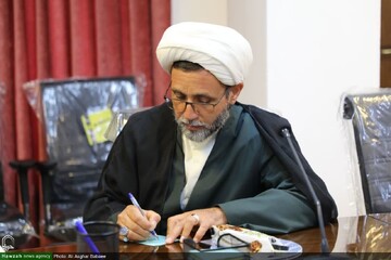 فعالیت موکب شهدای طلبه و روحانی یزد در عید غدیر