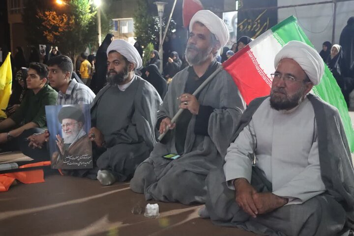 تصاویر/ حضور پرشور کودکان، نوجوانان و مردان و زنان انقلابی و ولایی شهرستان اشکذر در هشتاد و ششمین شب از حماسه حضور