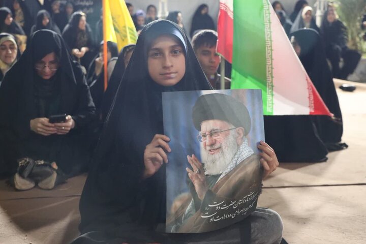 تصاویر/ حضور پرشور کودکان، نوجوانان و مردان و زنان انقلابی و ولایی شهرستان اشکذر در هشتاد و ششمین شب از حماسه حضور