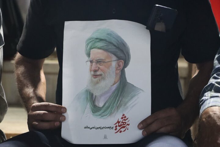 تصاویر/ حضور پرشور کودکان، نوجوانان و مردان و زنان انقلابی و ولایی شهرستان اشکذر در هشتاد و ششمین شب از حماسه حضور