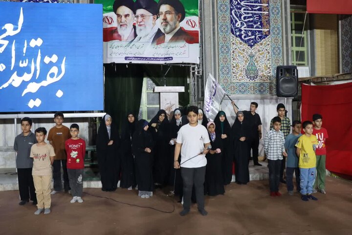 تصاویر/ حضور پرشور کودکان، نوجوانان و مردان و زنان انقلابی و ولایی شهرستان اشکذر در هشتاد و ششمین شب از حماسه حضور
