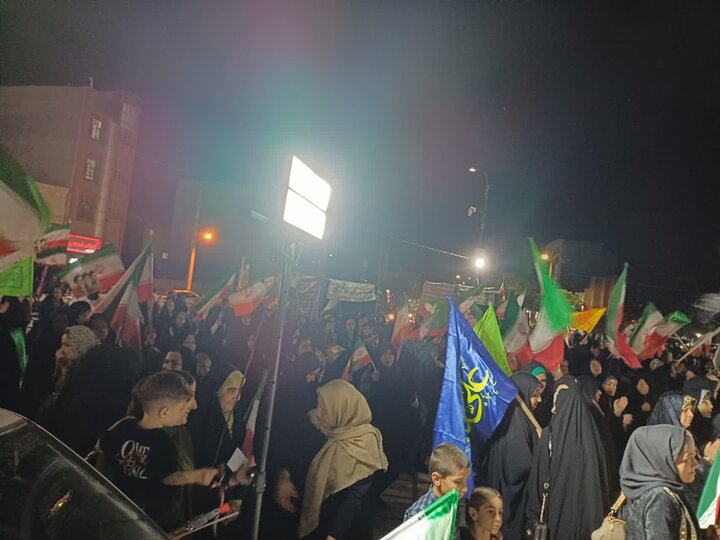 تصاویر/نود و سومین شب تجمع مردمی شهرستان زرندیه