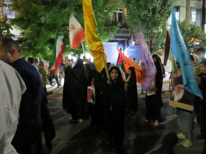 تصاویر/  تجمع مردمی حمایت از آرمان‌های انقلاب اسلامی، رهبری و امنیت ملی در نود ودومین شب در بوکان