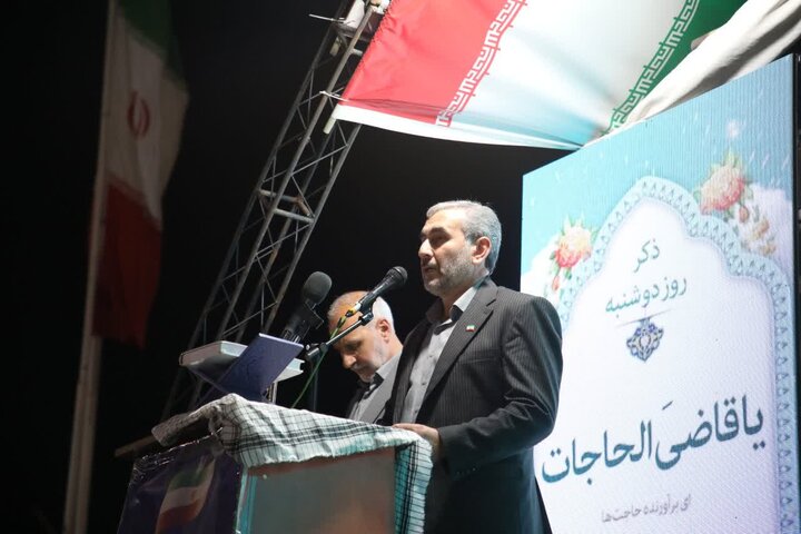 تصاویر/  میدان ولایت فقیه ارومیه شامگاه دوشنبه؛ صحنه تجدید بیعت با رهبری و انزجار از آمریکا