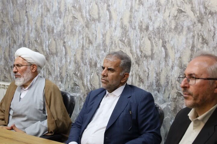 تصاویر/ نشست مشترک حوزه علمیه و آموزش‌ و پرورش آذربایجان‌غربی با محوریت «جذب طلاب»
