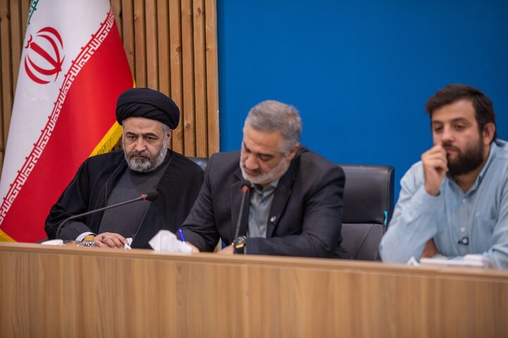 تصاویر/  نشست خبری پاسداشت دستاوردهای جهانی برنامه قرآنی محفل