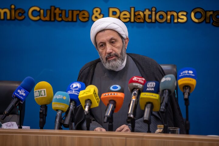 تصاویر/  نشست خبری پاسداشت دستاوردهای جهانی برنامه قرآنی محفل