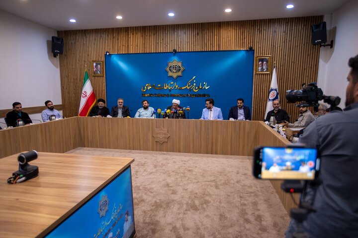 تصاویر/  نشست خبری پاسداشت دستاوردهای جهانی برنامه قرآنی محفل