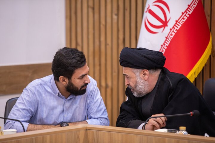 تصاویر/  نشست خبری پاسداشت دستاوردهای جهانی برنامه قرآنی محفل