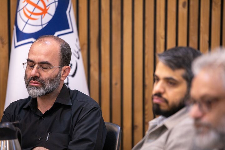 تصاویر/  نشست خبری پاسداشت دستاوردهای جهانی برنامه قرآنی محفل
