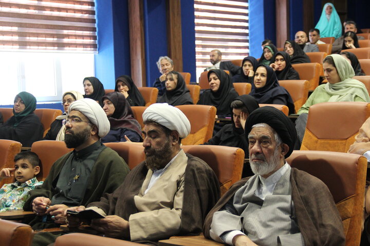 تصاویر / مراسم اختتامیه جشنواره نماز در قزوین