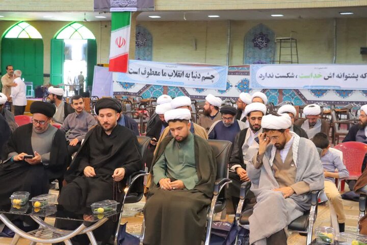 تصاویر/ نشست هادیان محرم در اسلامشهر