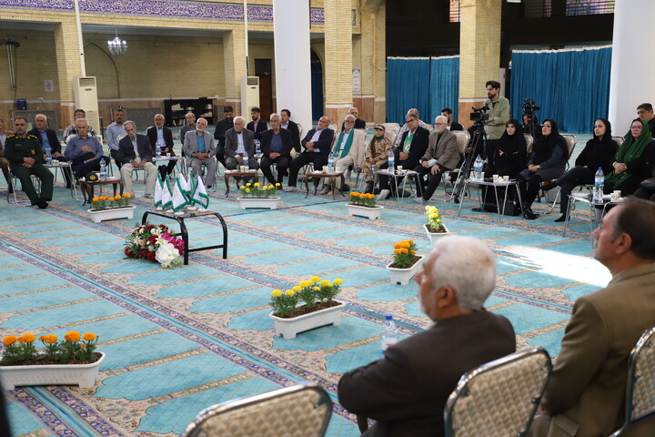 تصاویر/ دیدار نماینده ولی فقیه در آذربایجان غربی با شعرا