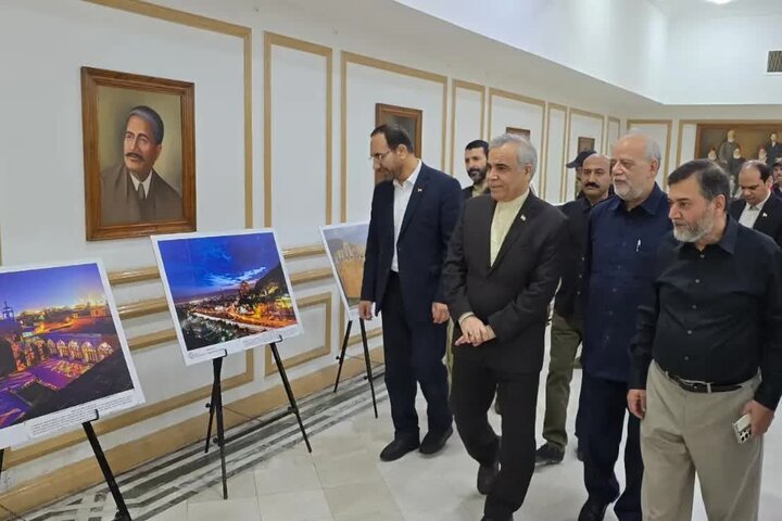 حافظ کے مزار سے اقبال کے آستانے تک؛ لاہور کے دل میں شیراز کی جلوہ گری