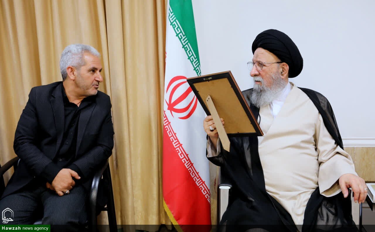 تصاویر / دیدار شورای مرکزی انجمن اسلامی معلمان استان گلستان با نماینده ولی‌فقیه در استان