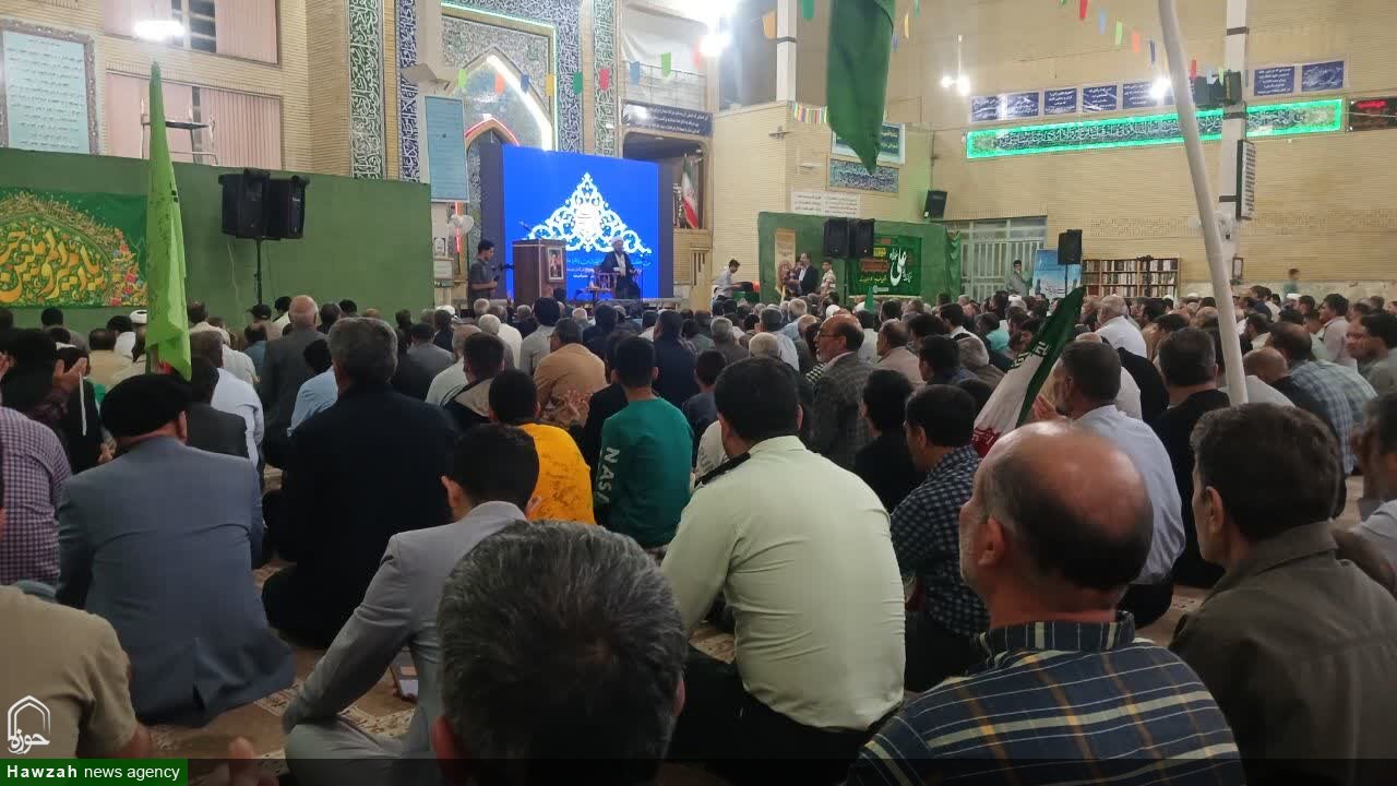 تصاویر / برگزاری مراسم جشن عید غدیر در مسجد جامع قروه درگزین