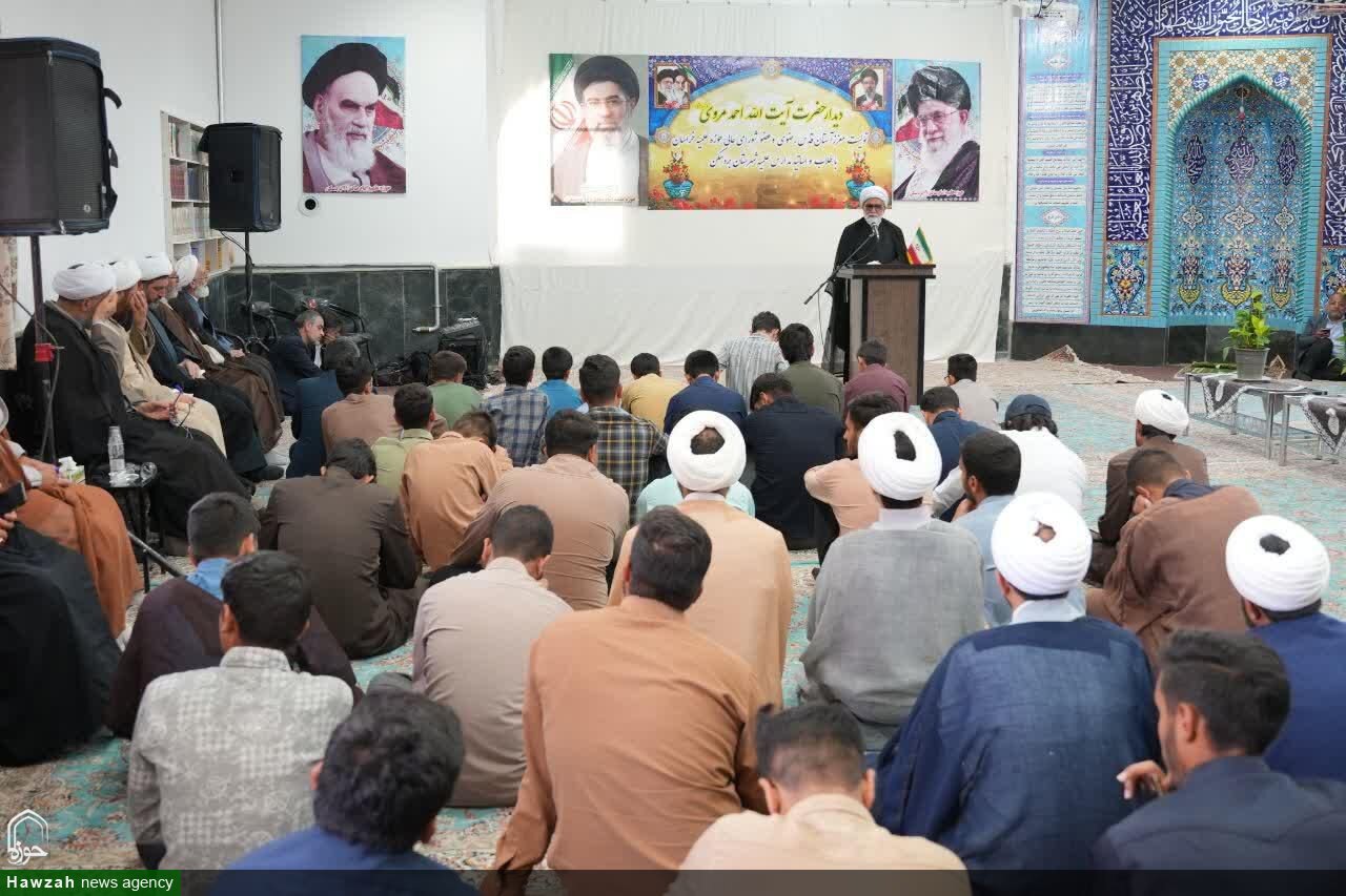 رسالت طلبگی ادامه مسیر هدایت‌گری پیامبران الهی است