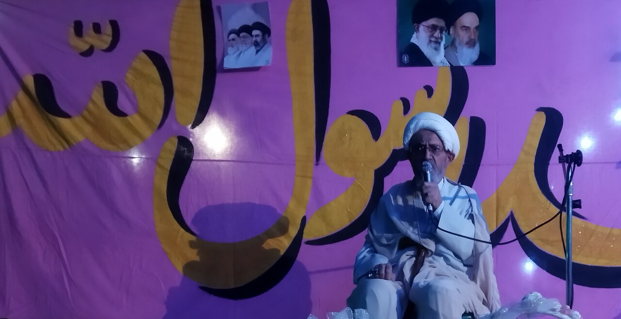 انتظار مردم، موضع گیری قاطعانه در برابر ترامپ تروریست است