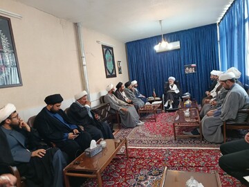 تصاویر/ نشست مسئول امور مساجد استان مرکزی با نماینده ولی فقیه در استان