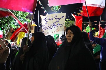 تصاویر/ اجتماع مردمی «شب‌های اقتدار» در آستانه عید با سعادت غدیر خم در سمنان