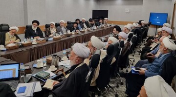 اتحاد مقدس آحاد ملت بزرگ ایران، ضرورتی راهبردی و حیاتی برای سربلندی و عبور پیروزمندانه از گردنه‌های دشوار کنونی است