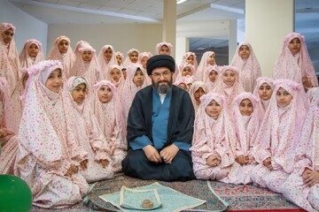 تصاویر | جشن تکلیف دخترانِ مدرسه امام حسن مجتبی علیه‌السلام زنجان