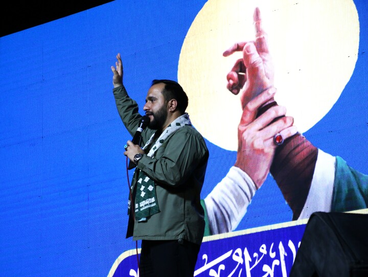 تصاویر/حضور مردم کرمان در شب نود و چهارم از جنگ رمضان