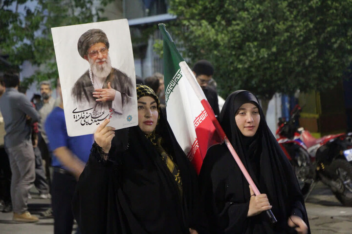 تصاویر / قیام مردم ملایر در خیابان‌های شهر