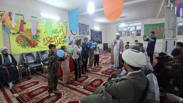 تصاویر/ جشن دهه امامت در روستای صدقیان به همت مدرسه علمیه سلماس
