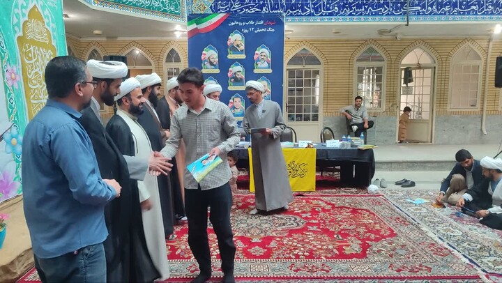 تصاویر / برگزاری جشنواره قرآنی گرامیداشت شهید «حجت الاسلام کمال قاسمی» در مدرسه علمیه رسول اکرم(ص) مریانج